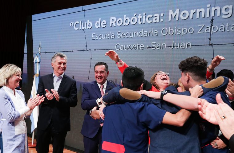 Docentes y alumnos de la escuela Obispo Zapata fueron premiados en el CCK