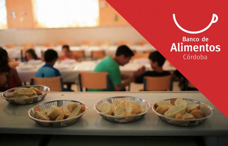 Más de 80 organizaciones esperan recibir ayuda alimentaria.