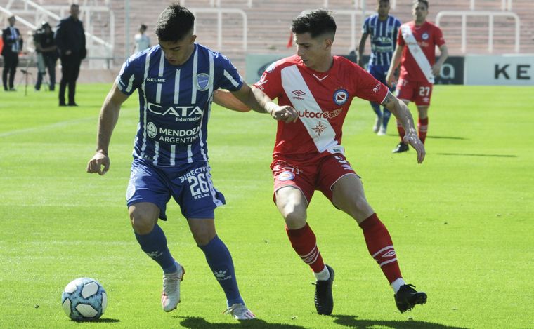 Resultado de imagen para GODOY PERDIO Y SE HUNDE EN LA TABLA