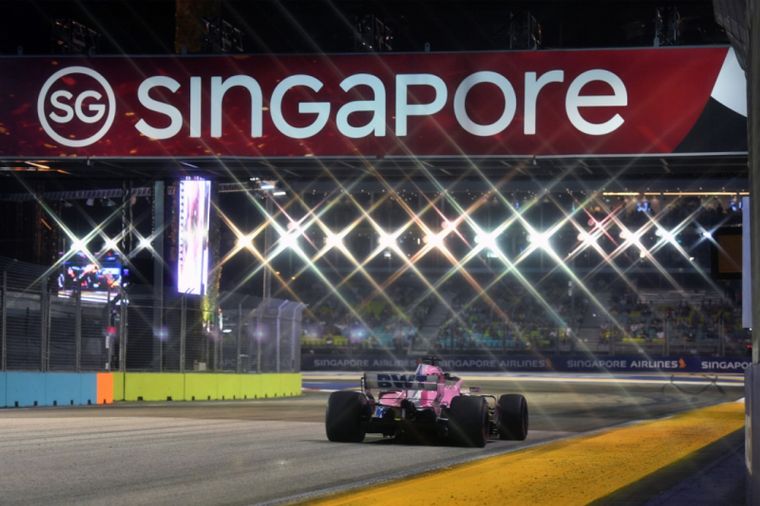 FOTO: El GP de Singapur plantea exigencias más allá del horario nocturno
