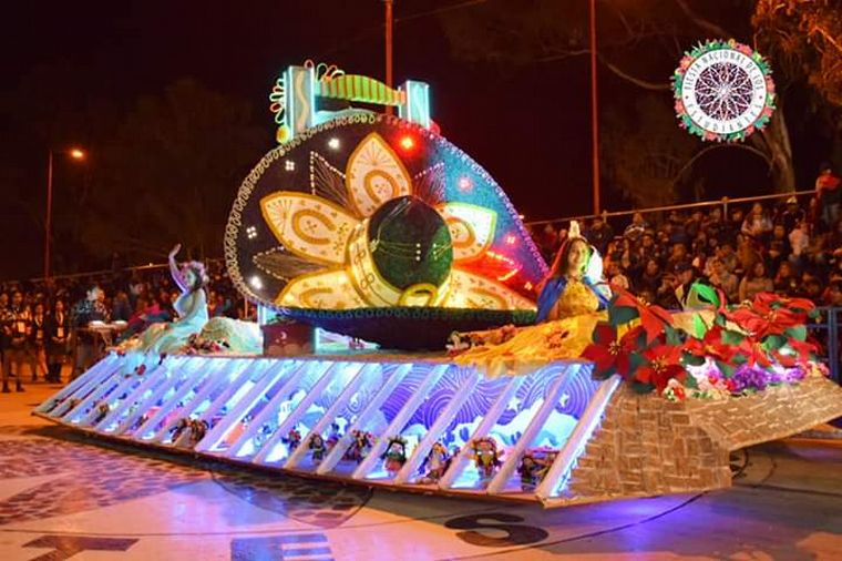Desfile de carrozas por la Primavera en Jujuy