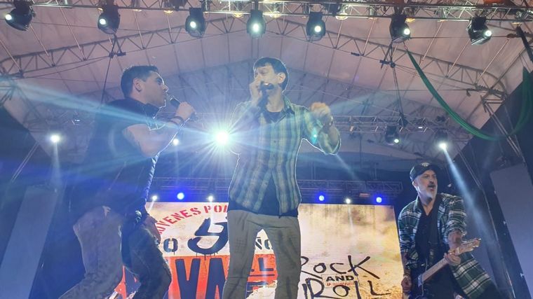 Jovenes Pordioseros en Fiesta de la Primavera 2019