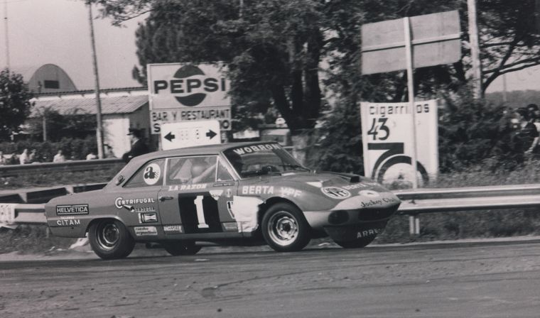 Di Palma con su Torino Campeón de TC. Gent. Sembrandonoticias.com