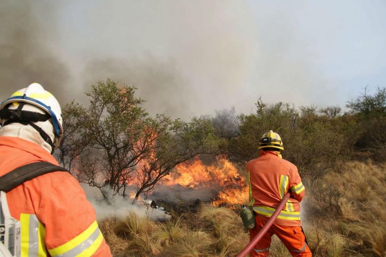 AUDIO: Se quemaron 10 mil hectáreas en las sierras (Diego Concha, Defensa Civil).