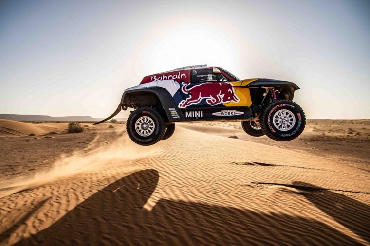 FOTO: El MINI JCW Buggy en el desierto preparándose para el Dakar 2020
