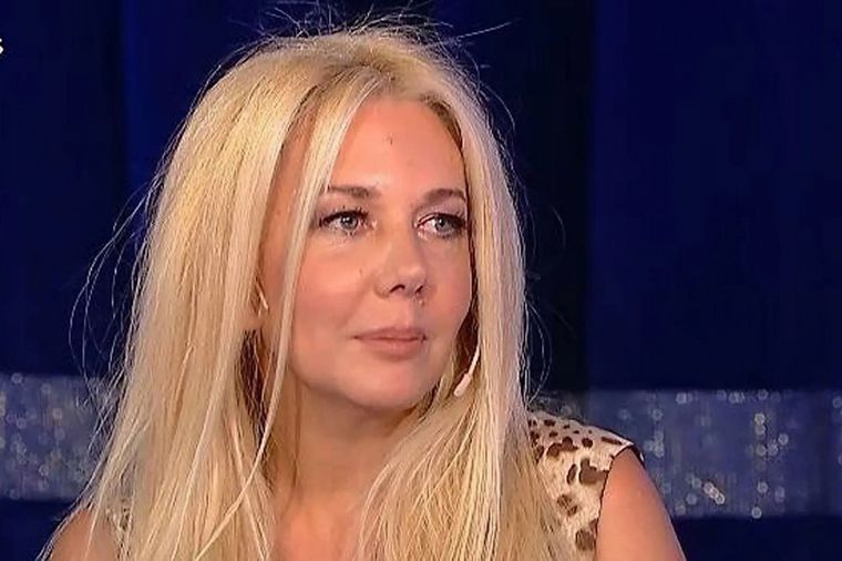 Nannis: “Las dos nenas son de la mujer de Axel, de Nieves".