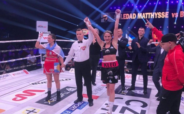 Polémico gesto de Matthysse a Brodnicka tras la pelea