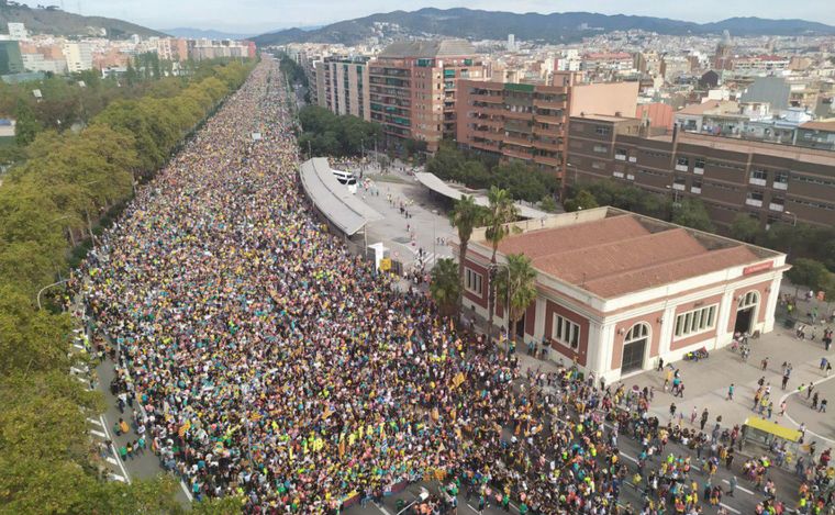 Masiva marcha en Barcelona