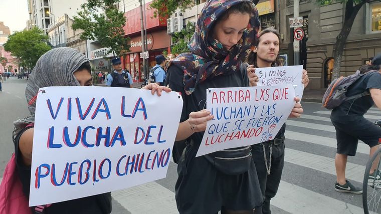 Protesta de chilenos en Córdoba