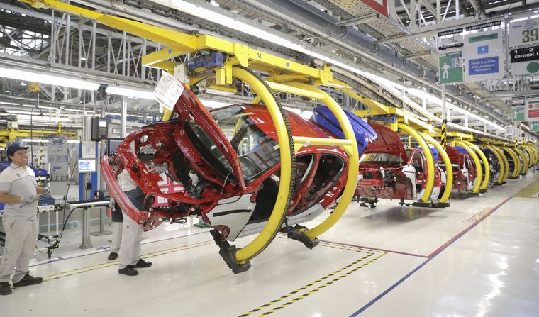 El mes finalizó con un caudal de patentamientos "mejor de lo esperado".