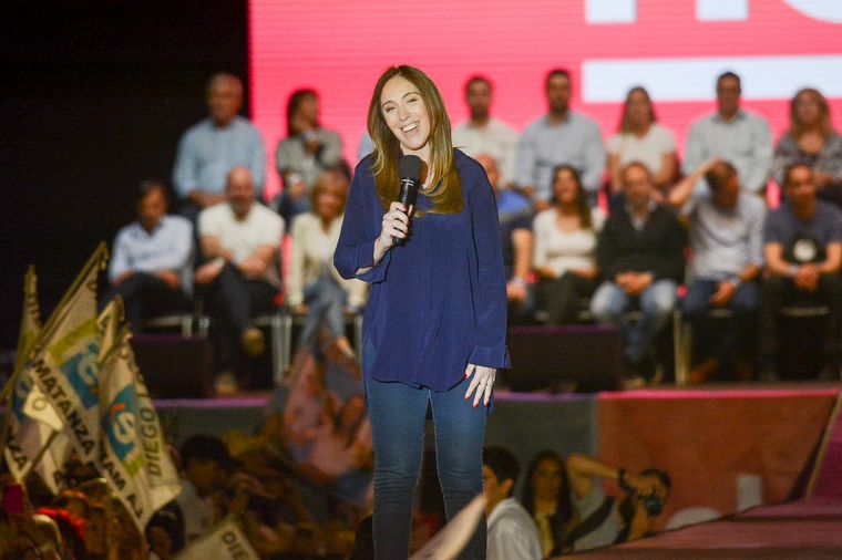 La ex mandataria bonaerense contrajo el virus. 