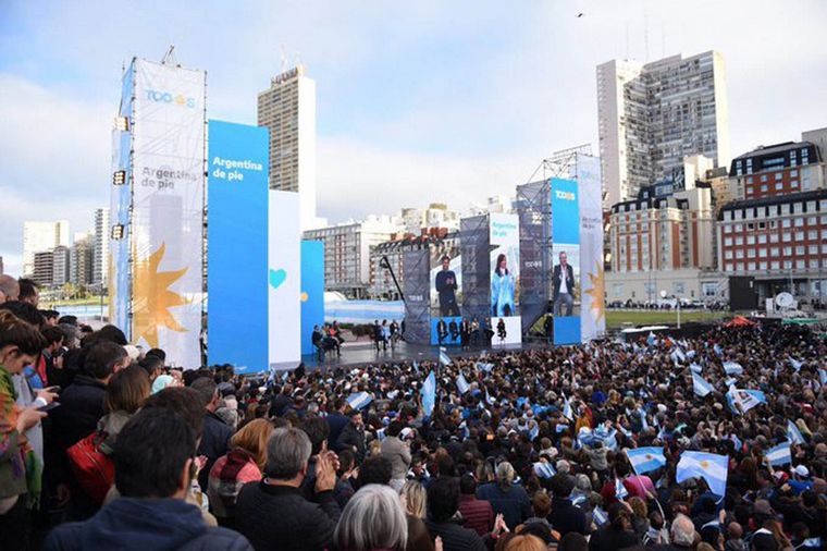 Cierre de campaña Fernández Fernández en Mar del Plata