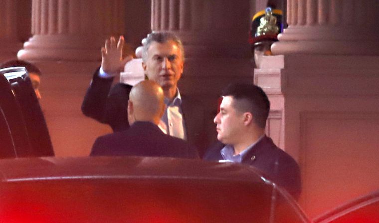 Mauricio Macri arribó a la Rosada pasadas las 9,30.