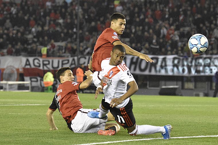 River vs Colon