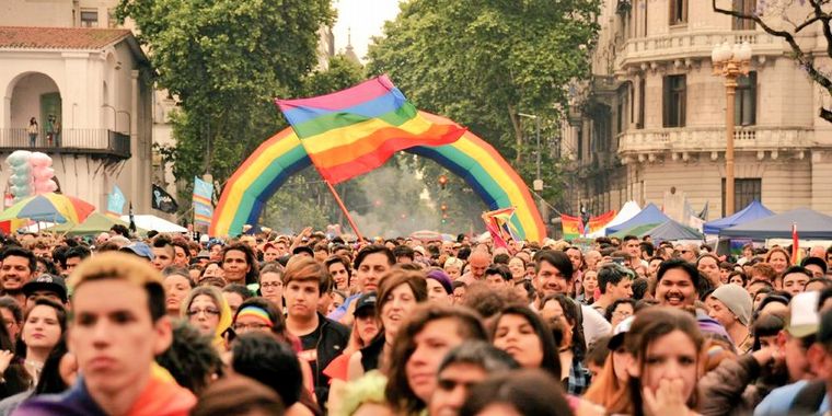 La semana del orgullo gay está sobrevalorada, hipertrofiada y sobredeimensionada