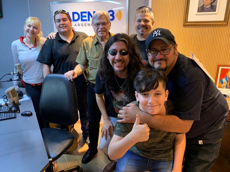 Los Nombradores del Alba visitaron Viva la Radio.