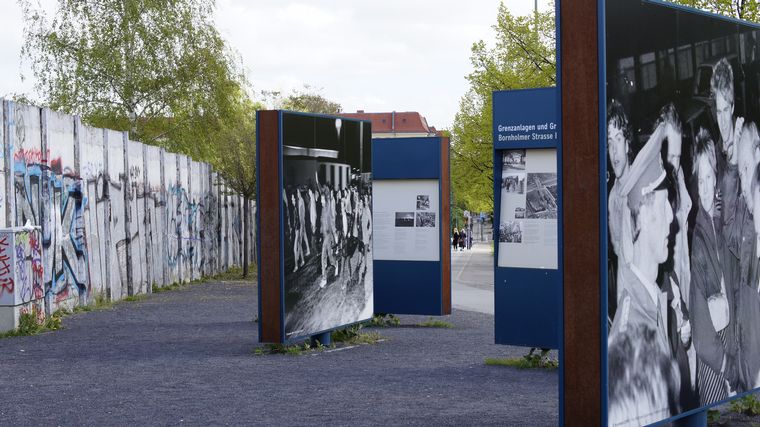 FOTO: Caída del Muro de Berlín