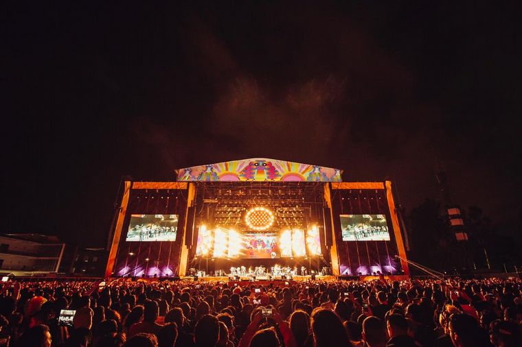 El evento tenía motivos circense.