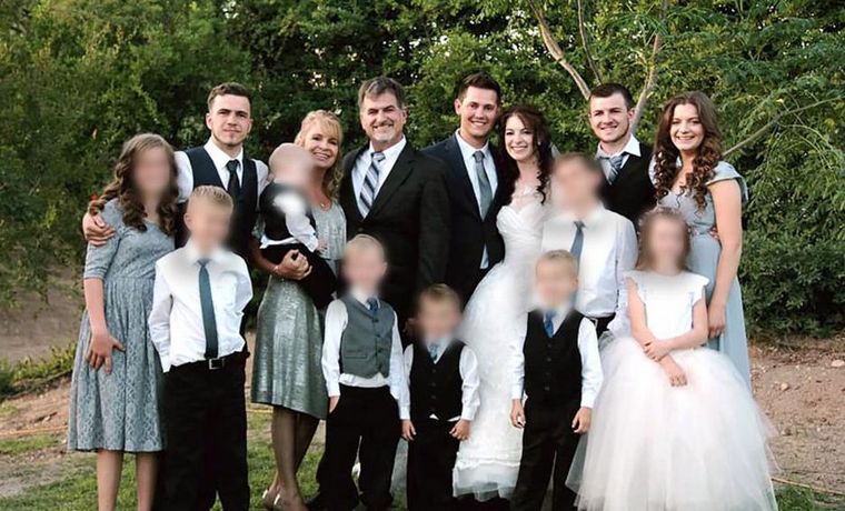 La familia era conocida por incursionar en la política y crear una colonia mormona.