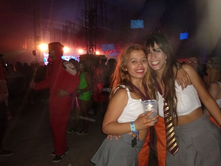 Fiesta de Disfraces en Paraná