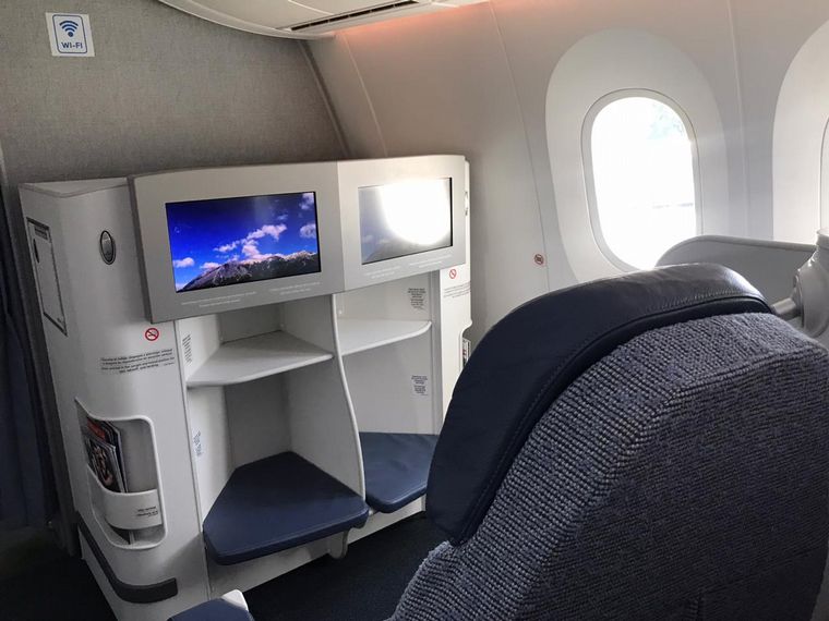 Boeing 787/8 dreamliner.