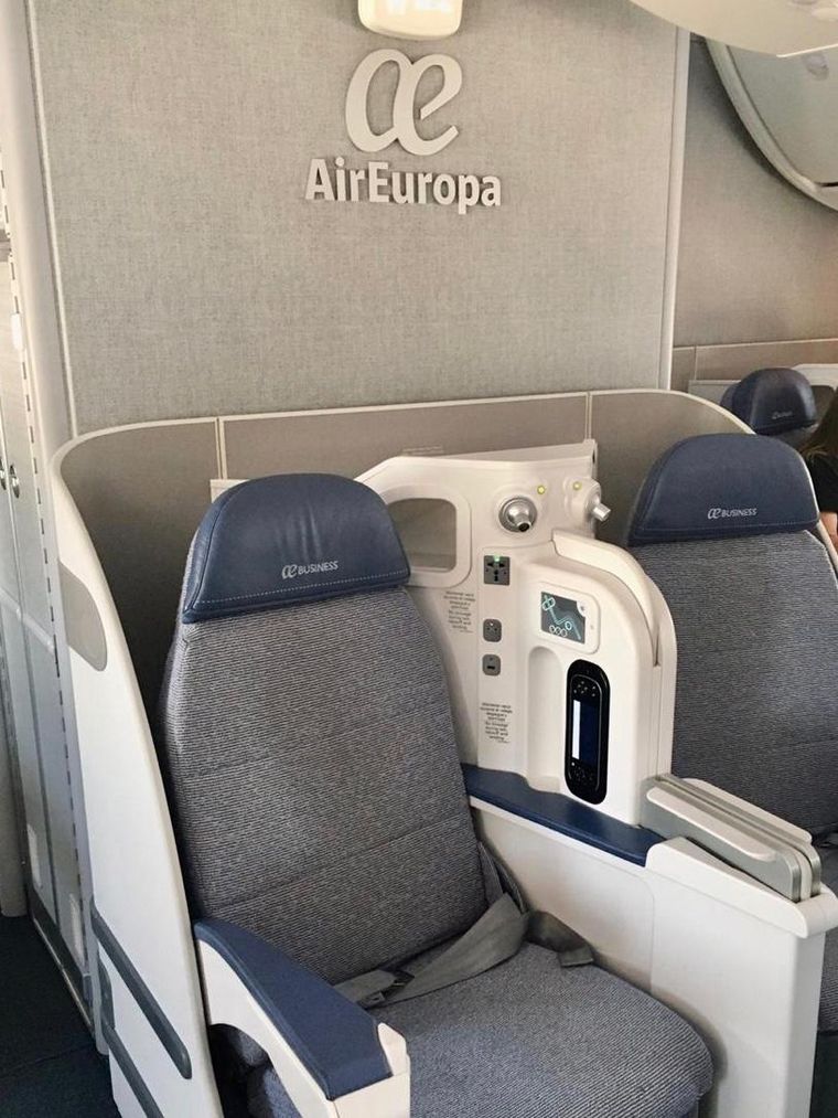 Boeing 787/8 dreamliner.