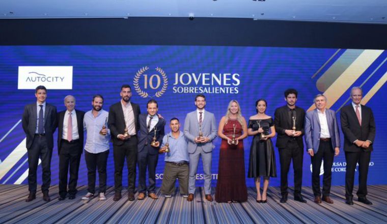 La Bolsa de Comercio premió a los 10 Jóvenes Sobresalientes