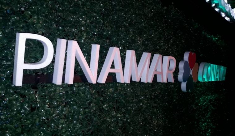 FOTO: Pinamar inauguró su temporada en Puerto Madero.