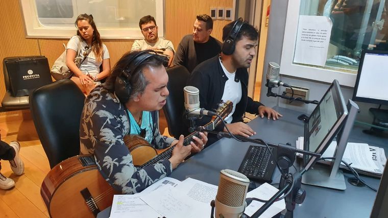 Los Nocheros en Juntos