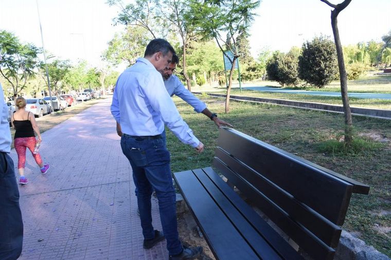 FOTO: El intendente Ramón Mestre recorrió el Parque Sarmiento.