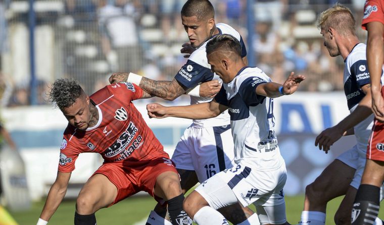 Gimnasia venció a Central Córdoba