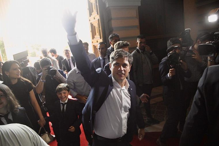FOTO: Axel Kicillof asumió como gobernador de Buenos Aires.