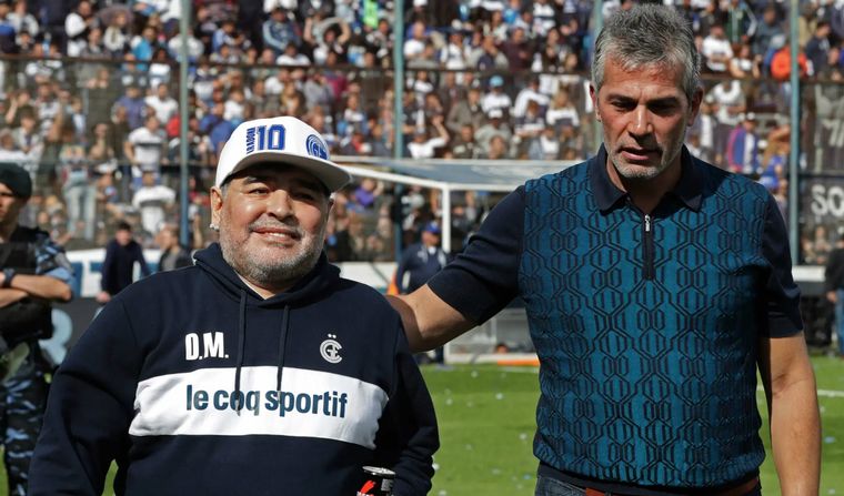 Diego, con el respaldo de Pellegrino.