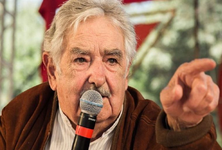 Mujica apuntó contra el feminismo y lo calificó como 'inútil'  (FOTO: 24Siete)