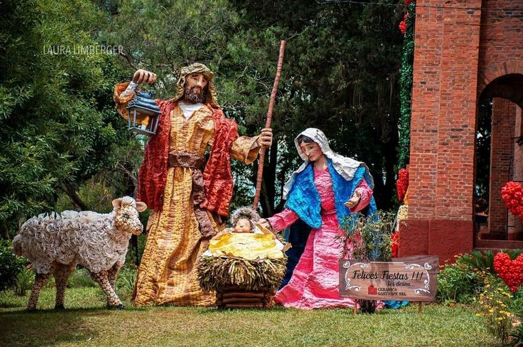 Capioví, un pueblo misionero vestido de Navidad.