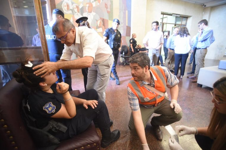 Incidentes en la marcha por las reformas a la ley minera.