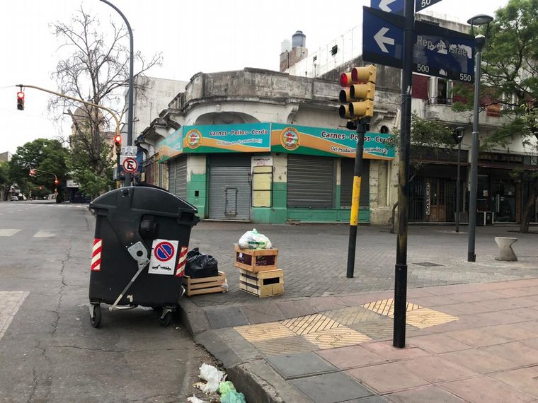 Las calles de Córdoba, repletas de basura tras la Nochebuena - Juntos ...