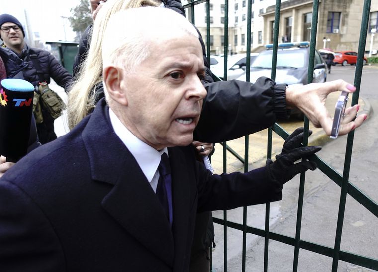 Sobreseen a Oyarbide en una causa derivada de los Cuadernos