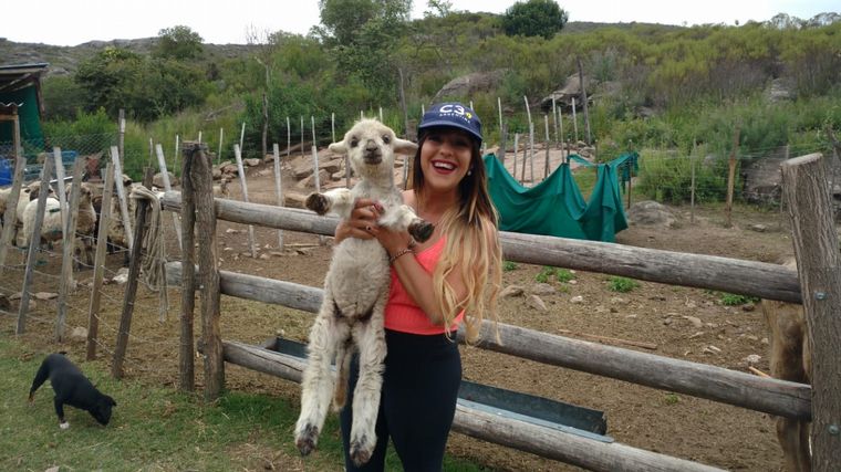 Granja Jazmín de luna, en Tanti.