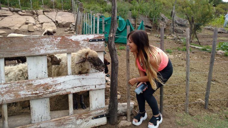 Granja Jazmín de luna, en Tanti.