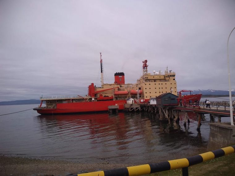 La imagen de la virgen irá a bordo del Rompehielos Almirante Irízar.