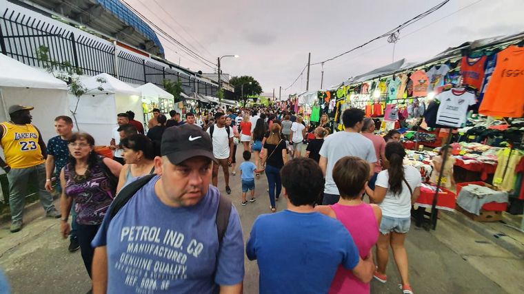 Jesús María se prepara para la tercera noche del Festival 