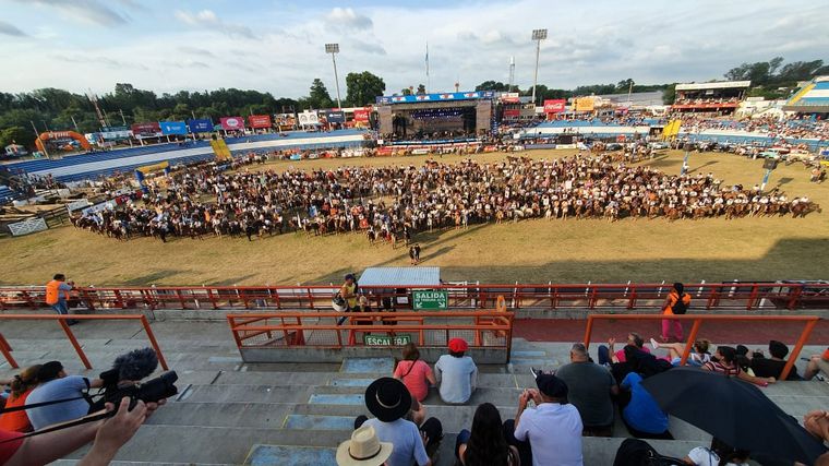 Jesús María se prepara para la tercera noche del Festival 