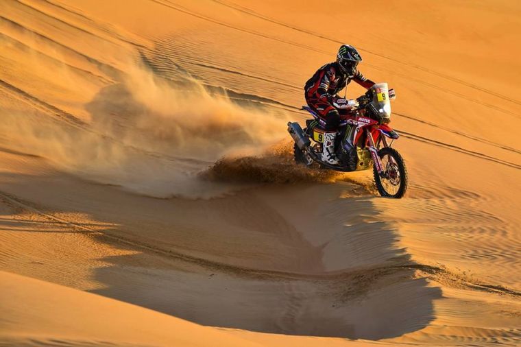 FOTO: Quintanilla aceleró todo para quedarse con la penúltima etapa del Dakar