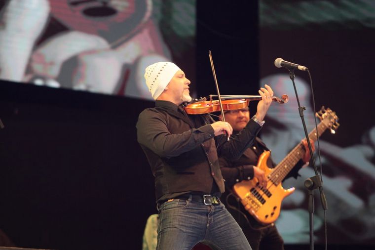 FOTO: Leandro Lovato hipnotizó a la audiencia con su violín.