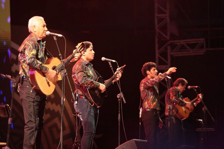 La tercera luna del Festival Nacional de Folclore