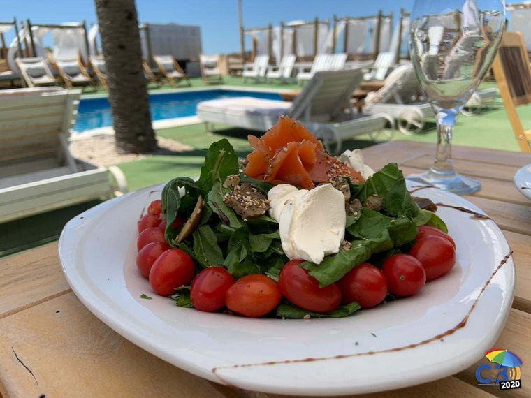 Los platos que se sirven en Helena Beach.