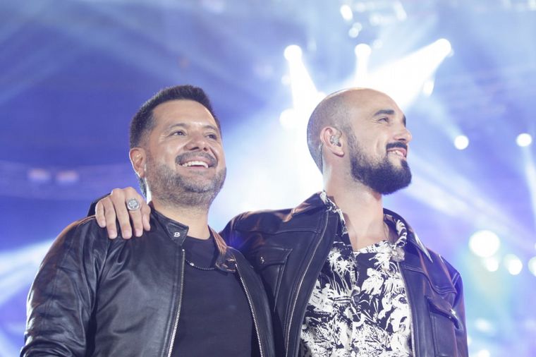 Abel Pintos y Jorge Rojas en el Festival de Cosquín.