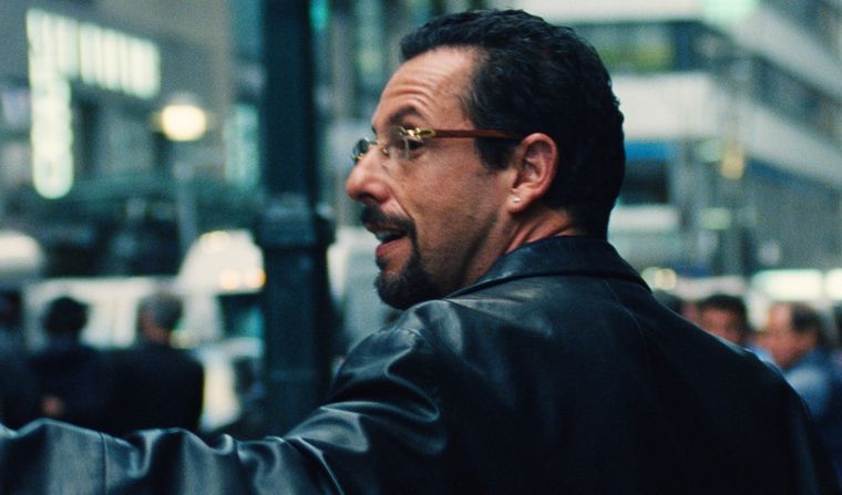 Adam Sandler realiza un aclamado papel en