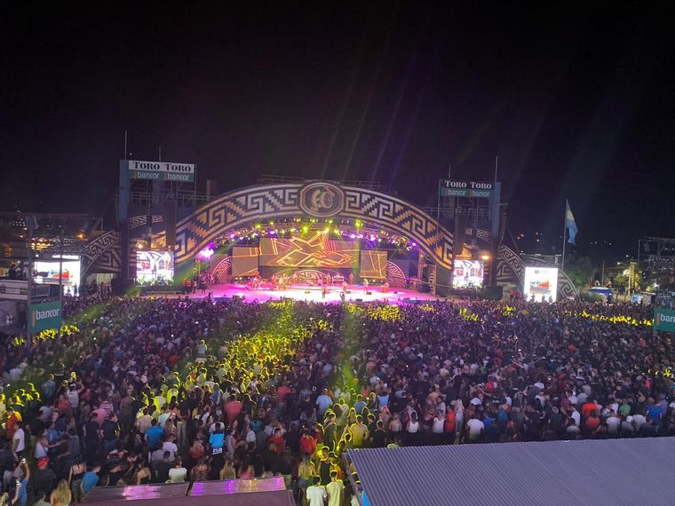 Cosquín 2020 cerró a puro cuarteto.